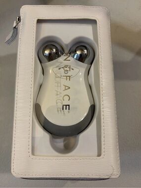 NuFace Mini Facial Massager Kit